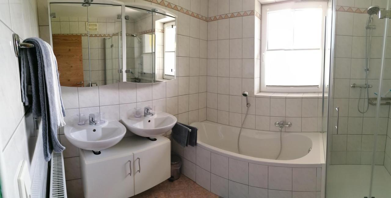 Haus Alexander Villa Bischofshofen Exteriör bild